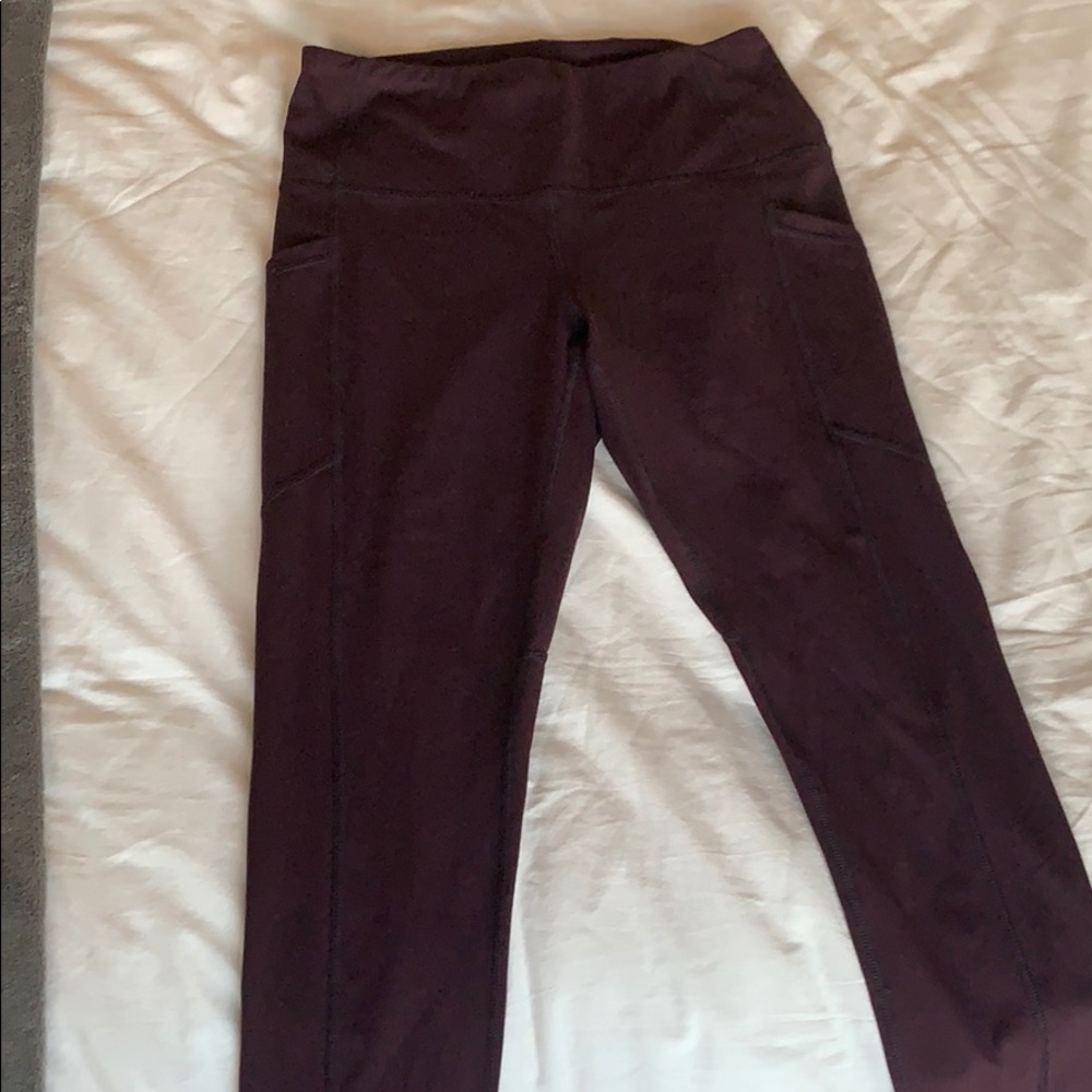 Maroon Yogalicious leggings
